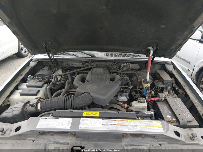 1999 Ford Explorer Eddie Bauer/Limited/Xlt VIN: 1FMZU34E4XZB58152 Lot: 44830405