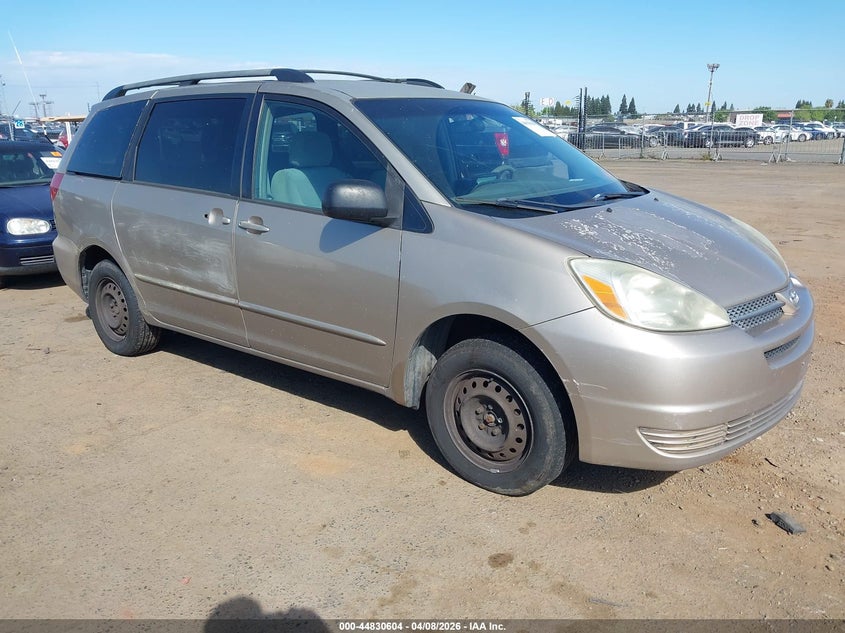 2004 Toyota Sienna Le