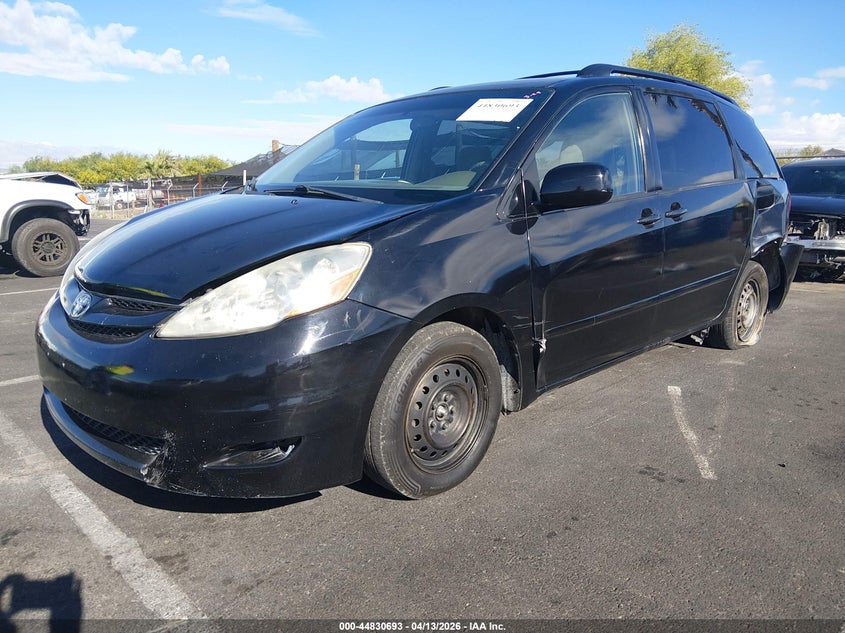 2008 Toyota Sienna Le