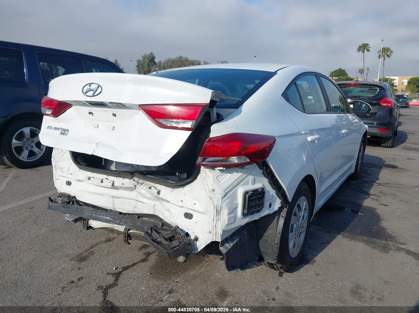 2018 Hyundai Elantra Se