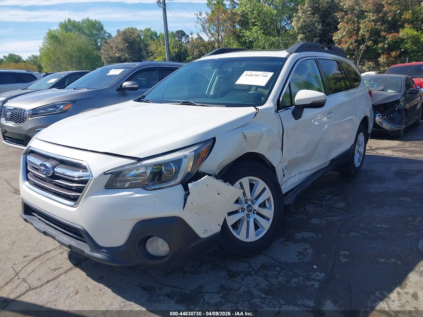 2018 Subaru Outback 2.5 2.5I Premium white Lot 111044830730 Vin 4S4BSAHC1J3222405