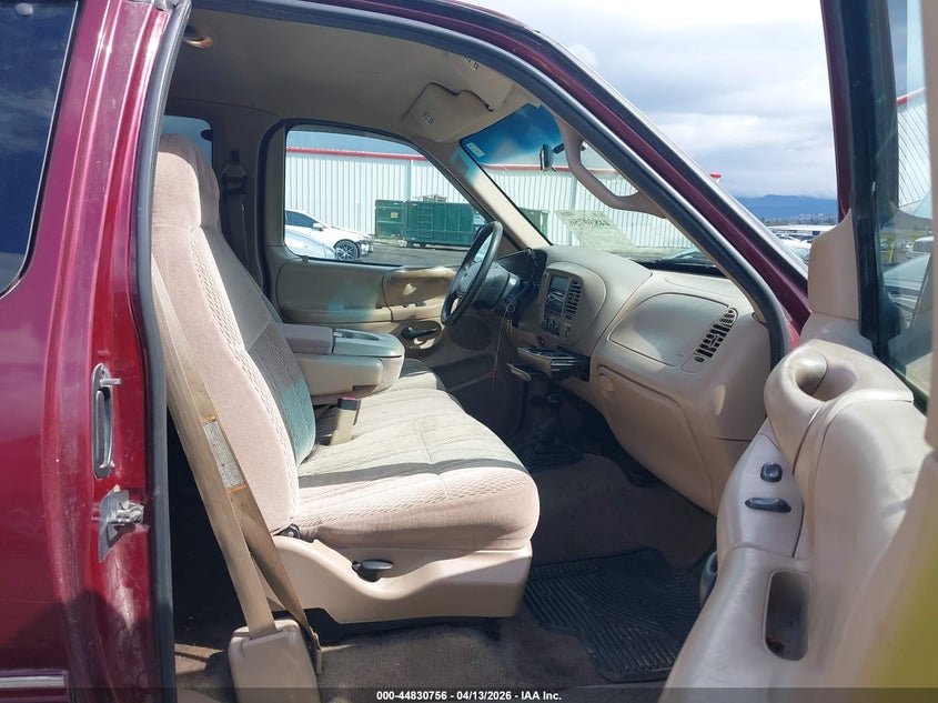 1998 Ford F-150 Lariat/Standard/Xl/Xlt