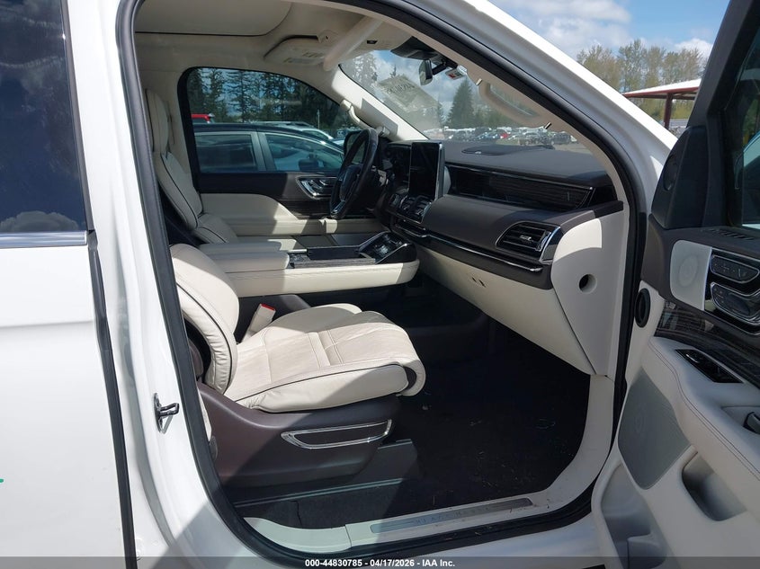 2020 Lincoln Navigator Black Label