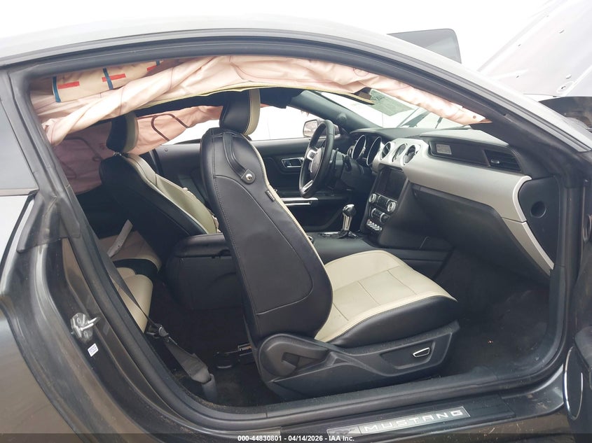 1FA6P8CF8F5326554 2015 Ford Mustang 5.0 Gt Premium grey
