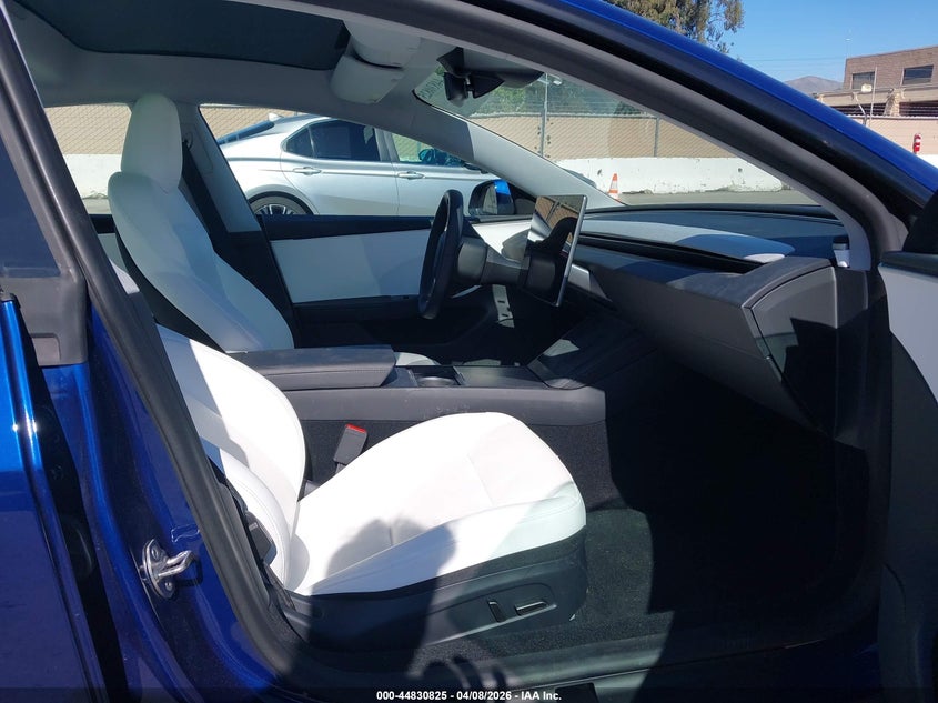 5YJ3E1EA7RF801867 2024 Tesla Model 3 Long Range Dual Motor All-Wheel Drive/Rear-Wheel Drive blue