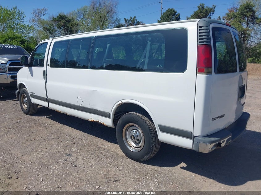 2002 Chevrolet Express