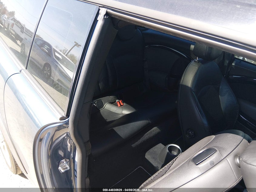 2009 Mini Cooper S Clubman VIN: WMWMM33519TP92070 Lot: 44830929