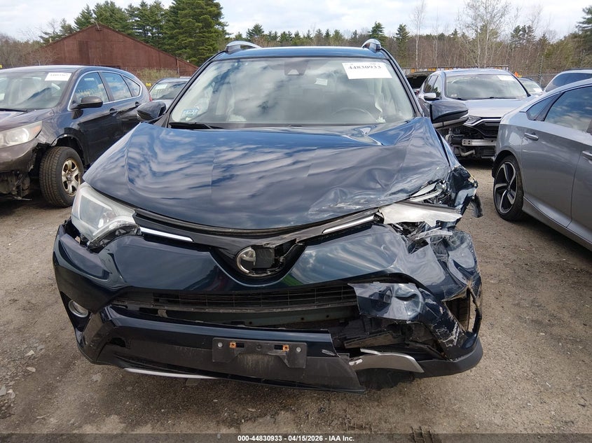 2018 Toyota Rav4 Xle VIN: JTMRFREV7JJ745225 Lot: 44830933