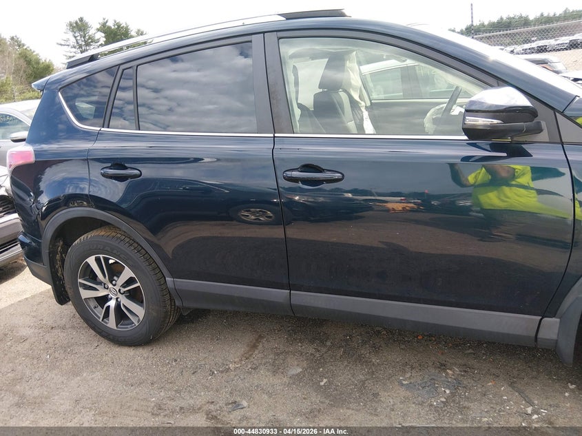 2018 Toyota Rav4 Xle VIN: JTMRFREV7JJ745225 Lot: 44830933