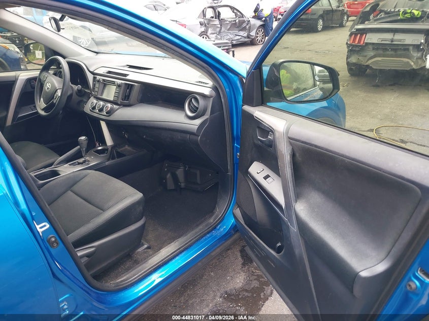 2017 Toyota Rav4 Le