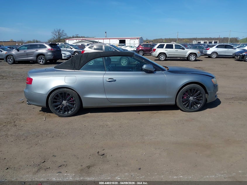 2011 Audi A5 2.0T Premium VIN: WAUVFAFH8BN009734 Lot: 44831020