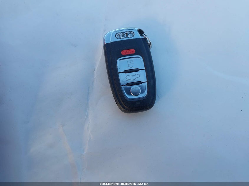 2011 Audi A5 2.0T Premium VIN: WAUVFAFH8BN009734 Lot: 44831020