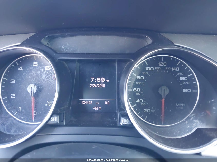 2011 Audi A5 2.0T Premium VIN: WAUVFAFH8BN009734 Lot: 44831020