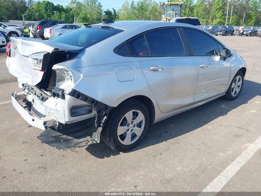 2018 CHEVROLET CRUZE auction photo 4