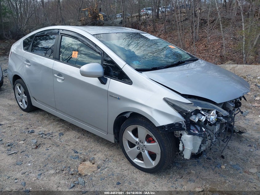 2010 TOYOTA PRIUS V