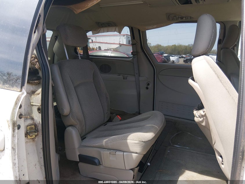 2005 Dodge Grand Caravan Sxt VIN: 2D4GP44L85R259678 Lot: 44831085