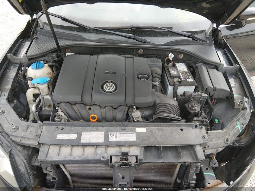 2013 Volkswagen Passat 2.5L Se VIN: 1VWBP7A36DC126158 Lot: 44831096