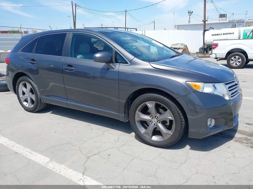 2010 Toyota Venza Base V6