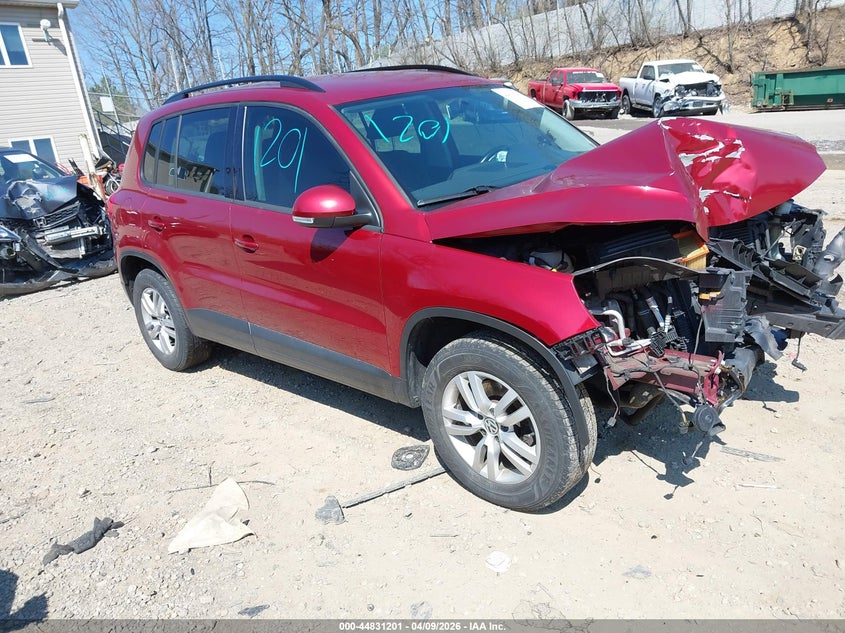 2015 Volkswagen Tiguan S