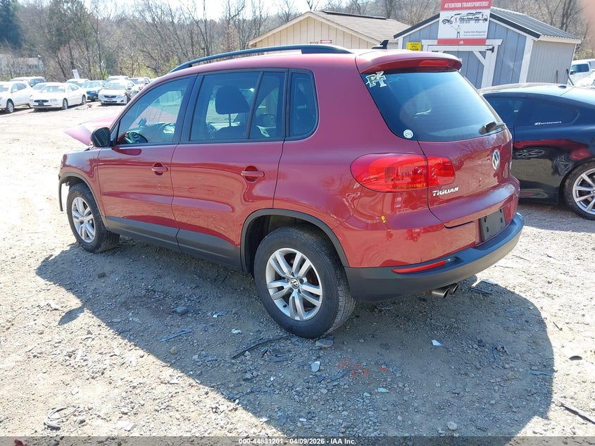 2015 Volkswagen Tiguan S