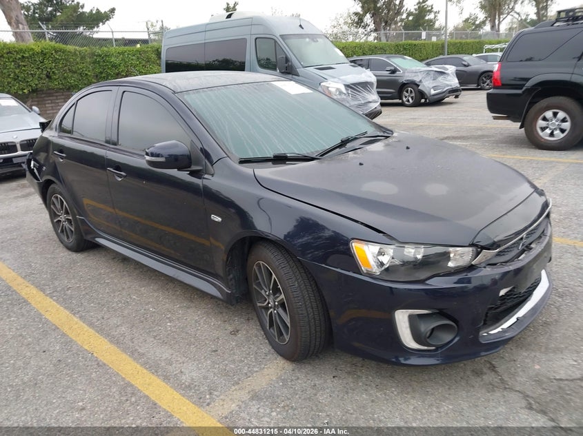 2017 Mitsubishi Lancer Es