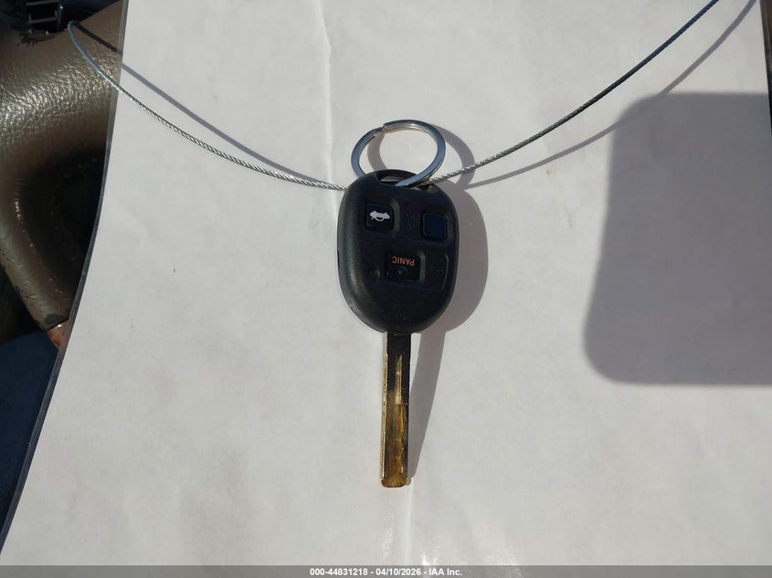 2002 Lexus Es 300 VIN: JTHBF30G720083143 Lot: 44831218