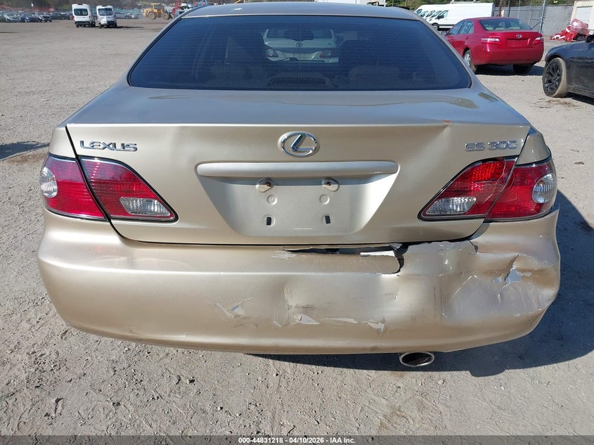 2002 Lexus Es 300 VIN: JTHBF30G720083143 Lot: 44831218