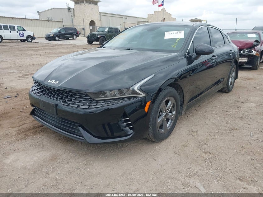 2023 Kia K5 Lxs 5XXG14J24PG212170 photo 1