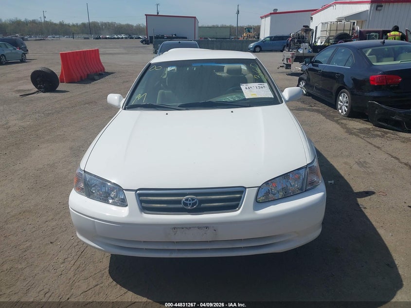 2000 Toyota Camry Ce VIN: 4T1BG22K1YU754586 Lot: 44831267