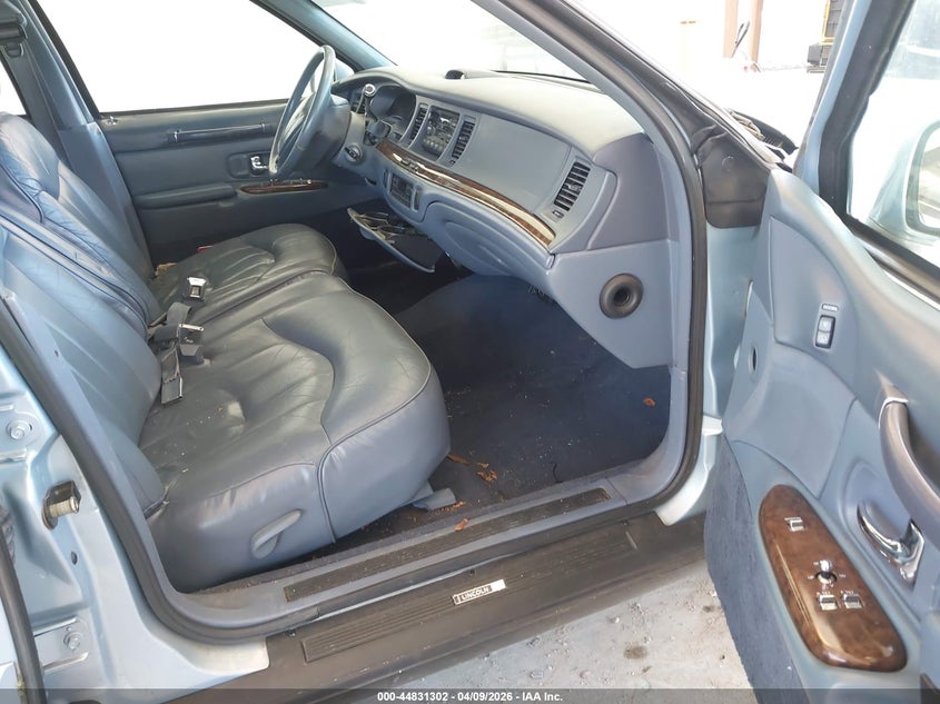 1997 Lincoln Town Car Executive