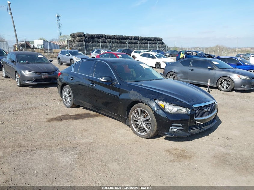 2016 Infiniti Q50 3.0T Premium