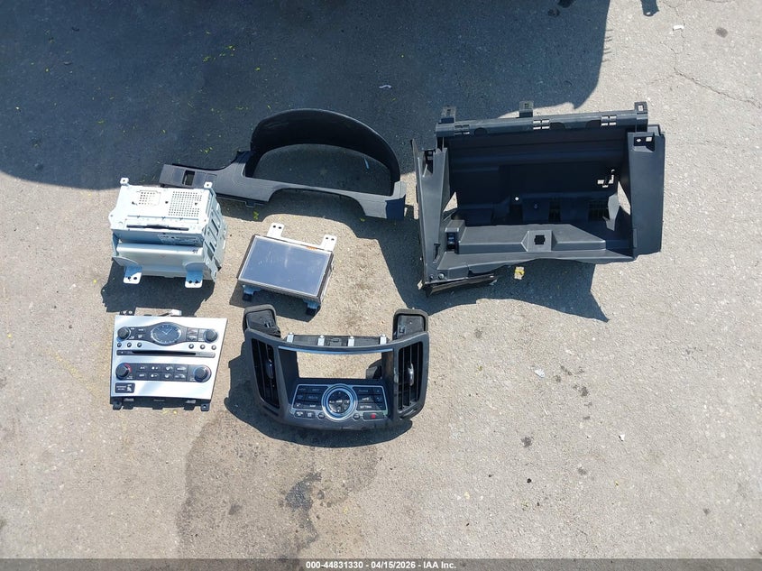 2015 Infiniti Q60 VIN: JN1CV6EL9FM890300 Lot: 44831330