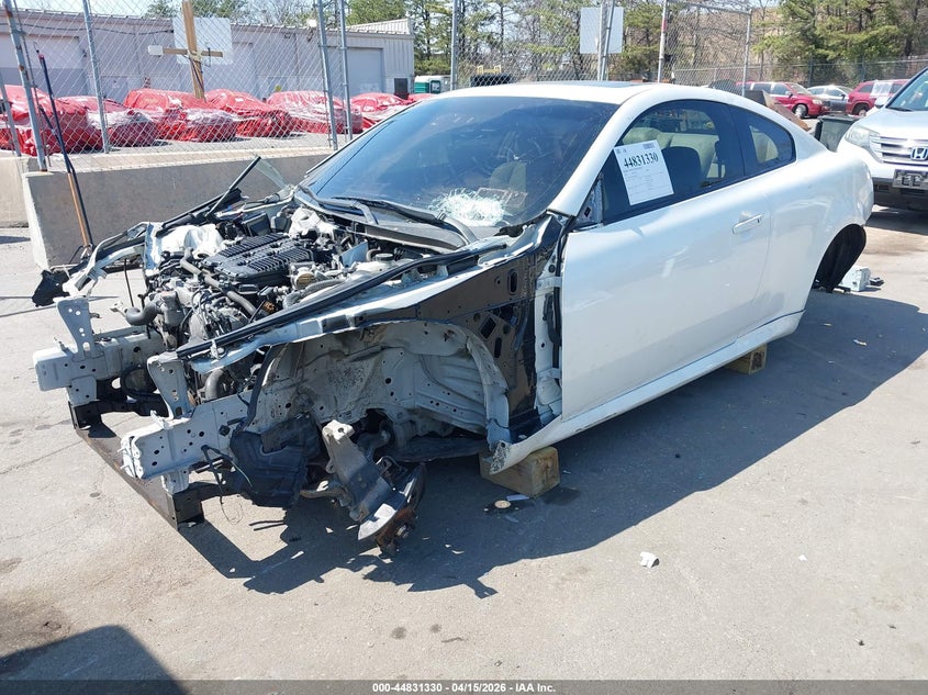 Vin: jn1cv6el9fm890300, lot: 45328628, infiniti q60 20152