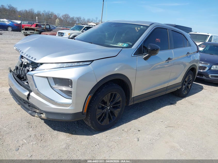 2022 Mitsubishi Eclipse Cross Le S-Awc