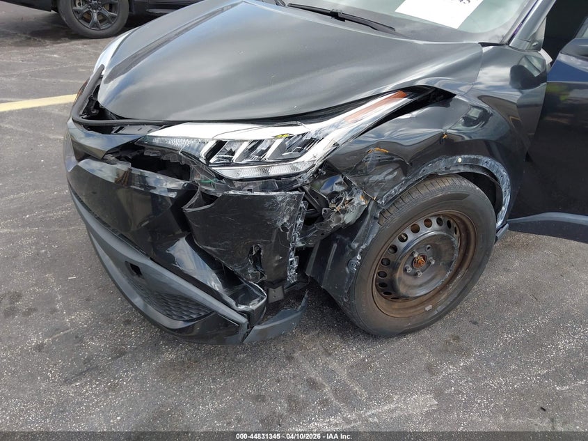 VIN JTNKHMBX4M1107423 2021 TOYOTA C-HR LE