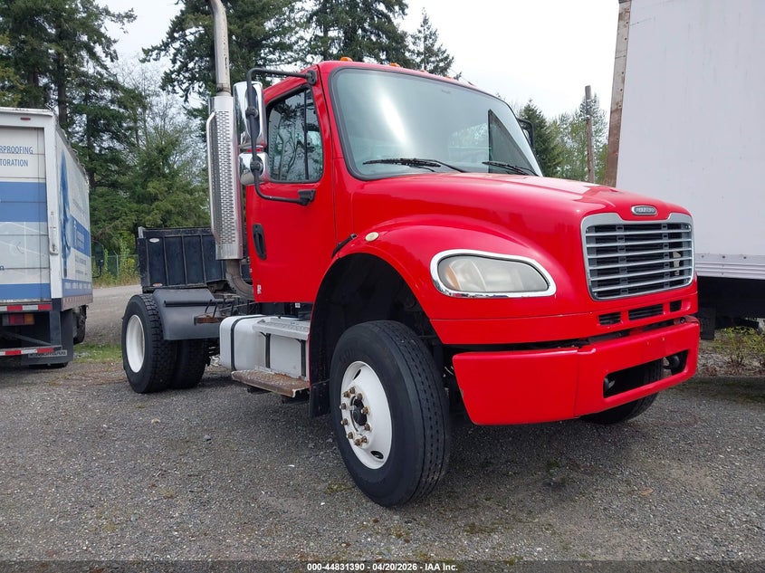2005 Freightliner M2 106 Medium Duty