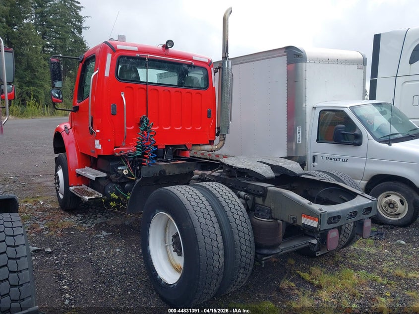 2005 Freightliner M2 106 Medium Duty