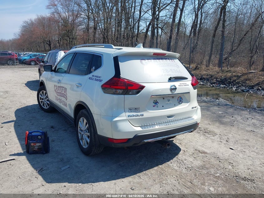 2017 Nissan Rogue Sv