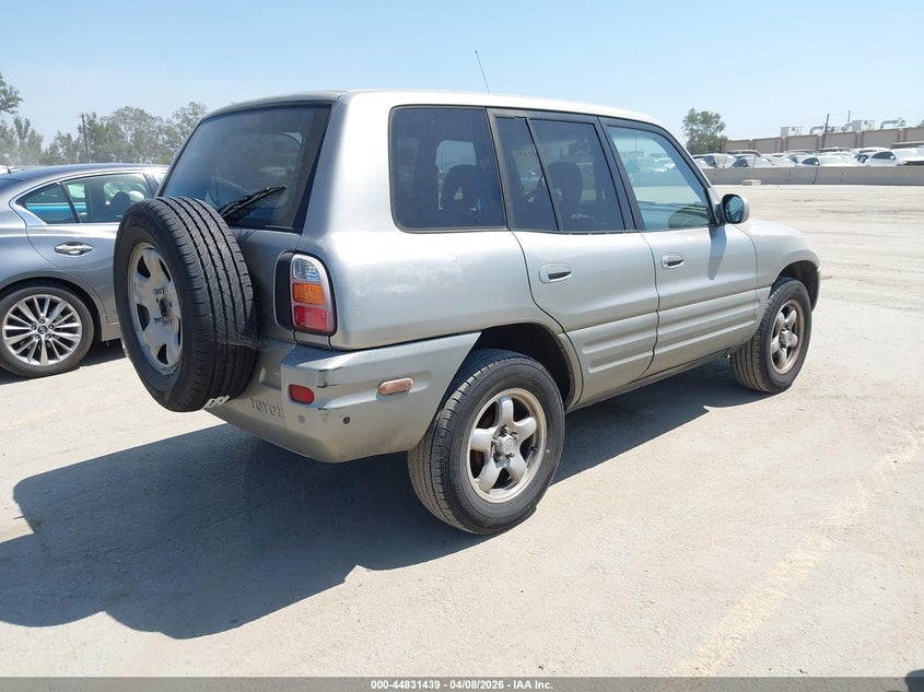 1999 Toyota Rav4
