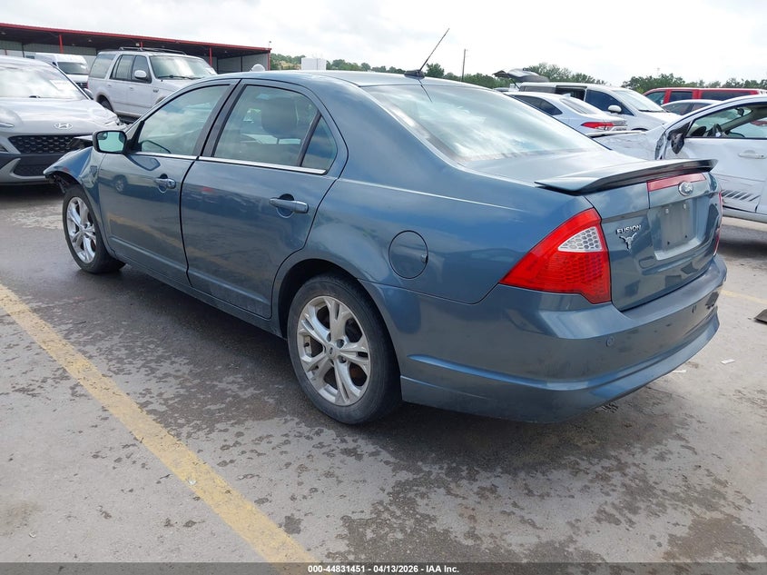 Vin: 3fahp0ha8cr211713, lot: 45328749, ford fusion se 20123
