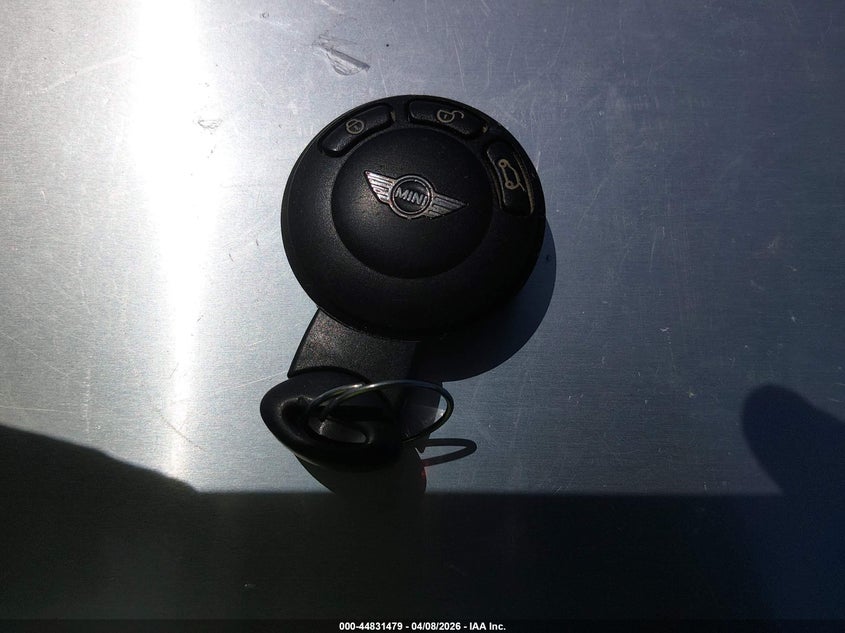 2010 Mini Cooper Clubman VIN: WMWML3C50ATX39139 Lot: 44831479