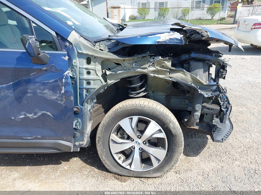 2019 Subaru Ascent Premium VIN: 4S4WMAFD8K3428409 Lot: 44831502