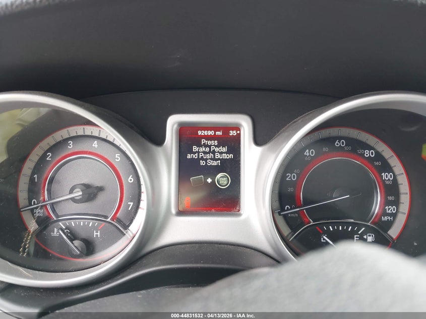 3C4PDCBB2KT784013 2019 Dodge Journey 2.4 Se silver