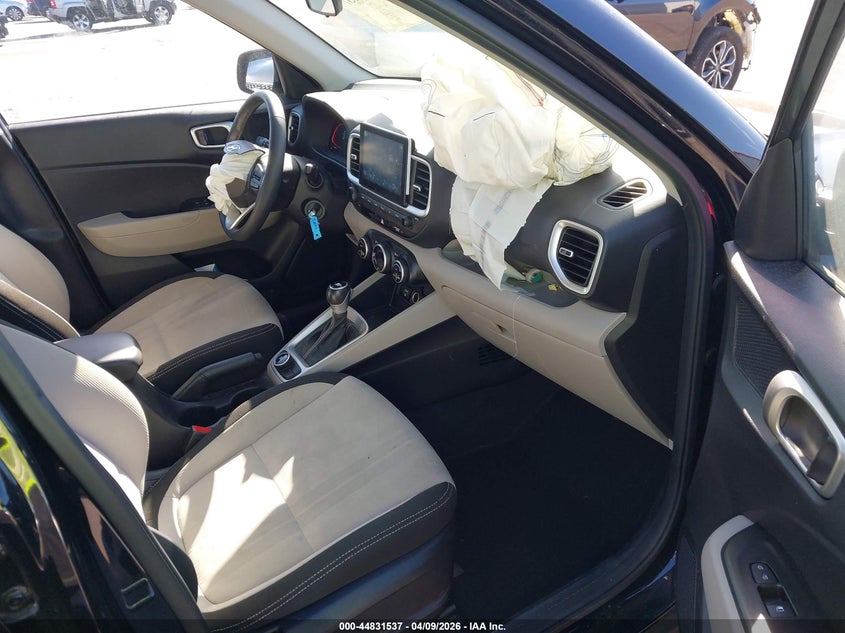 2023 Hyundai Venue Sel