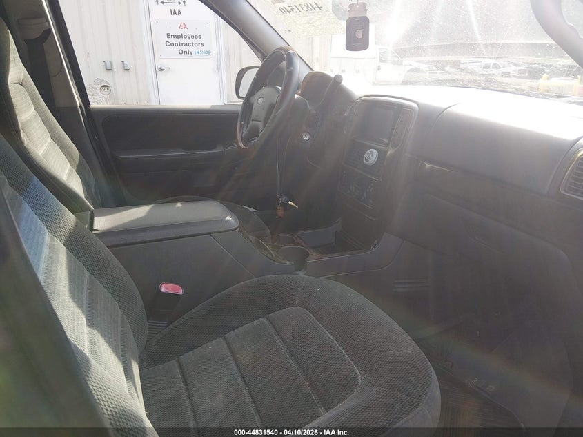 2002 Ford Explorer Xlt