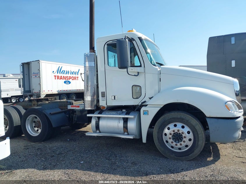 2009 OTHER FREIGHTLINER CONVENTIONAL COLUMBIA TRUCK N/A
