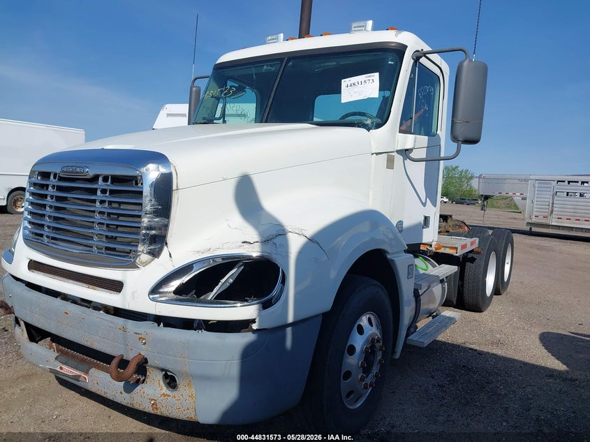 2009 OTHER FREIGHTLINER CONVENTIONAL COLUMBIA TRUCK N/A
