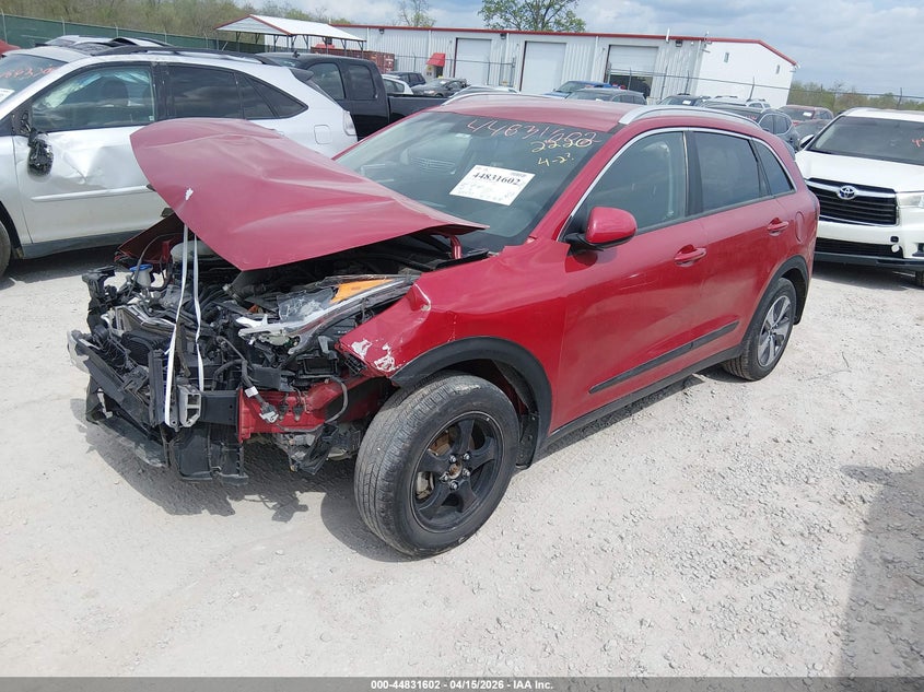 Vin: kndcb3lc5j5142220, lot: 45328900, kia niro lx 20182