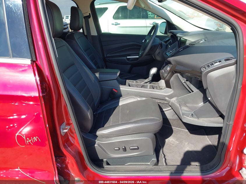 2019 FORD ESCAPE auction photo 5