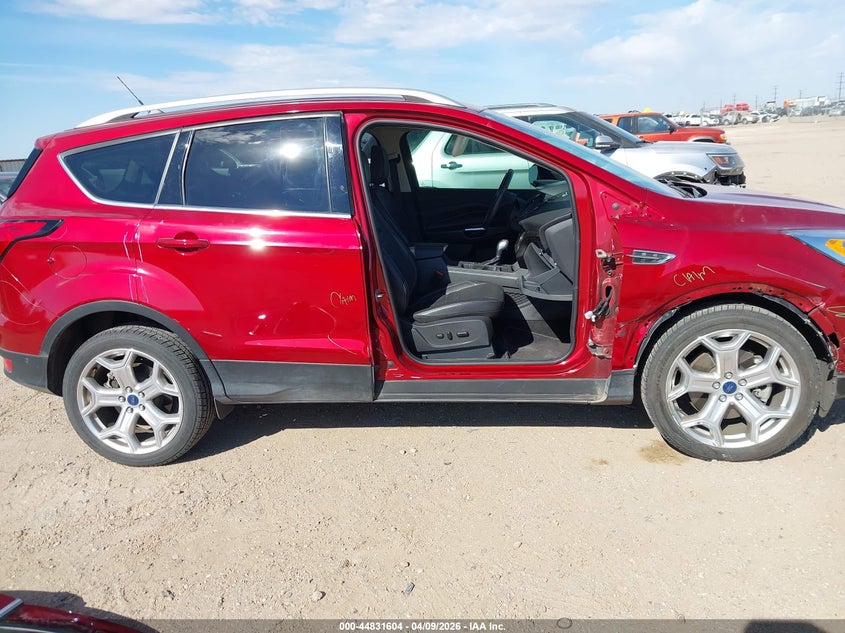 2019 FORD ESCAPE auction photo 6